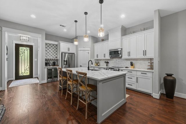 13211 Doral Circle, Montgomery, TX 77356