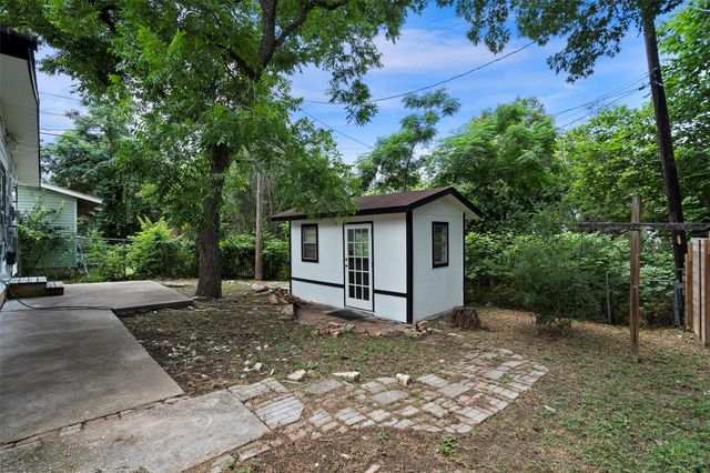 3002 Brinwood Ave, Austin, TX 78704
