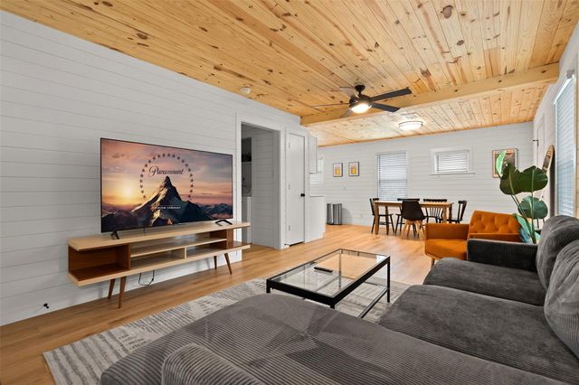 3002 Brinwood Ave, Austin, TX 78704