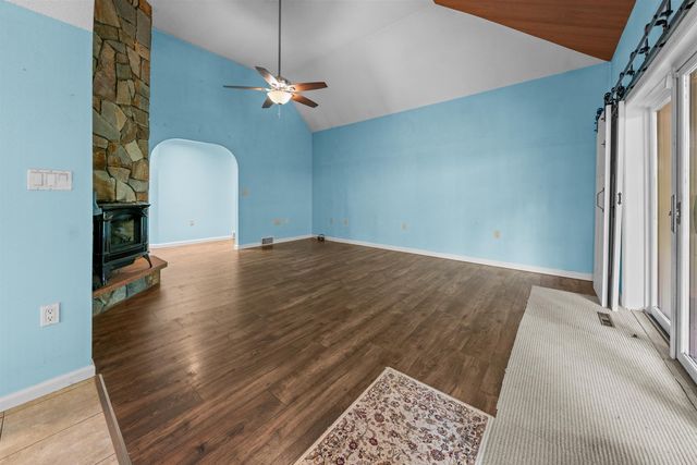 61 Chapin Terrace, Laconia, NH 03246