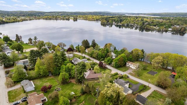 61 Chapin Terrace, Laconia, NH 03246