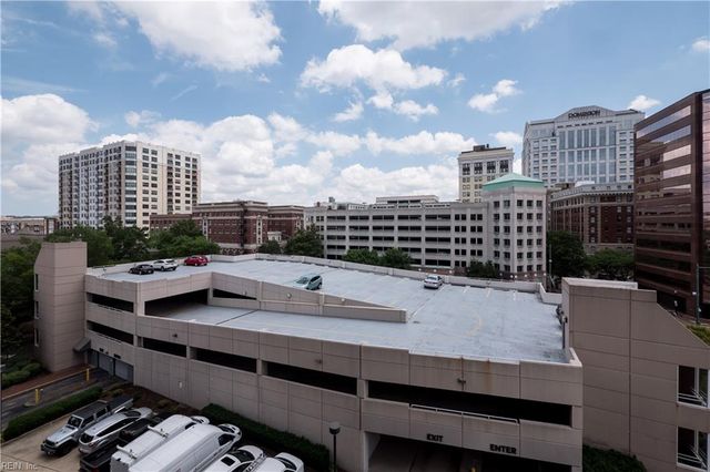 215 Brooke Ave Apt 510, Norfolk, VA 23510