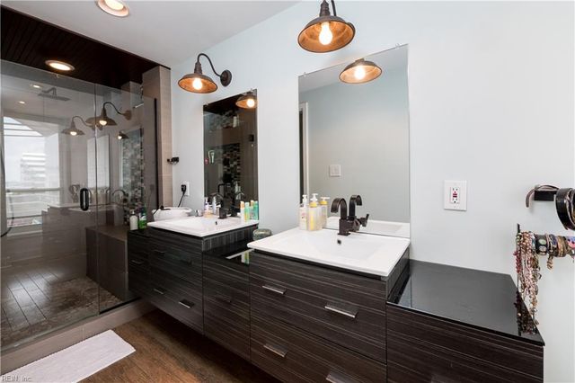 215 Brooke Ave Apt 510, Norfolk, VA 23510