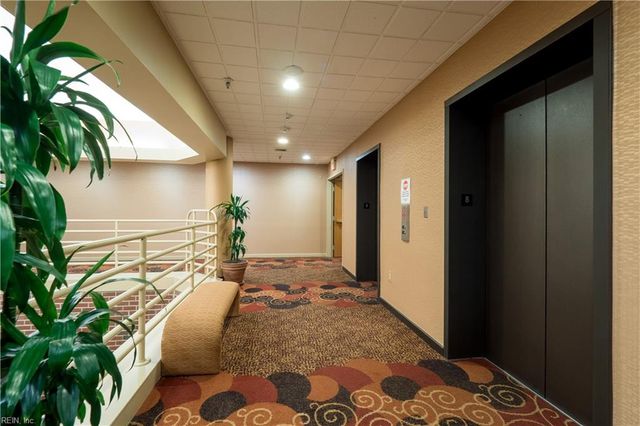 215 Brooke Ave Apt 510, Norfolk, VA 23510