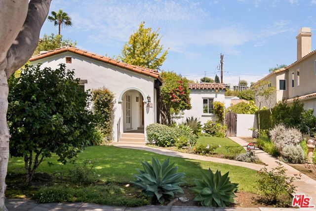 827 Yale Street, Santa Monica, CA 90403