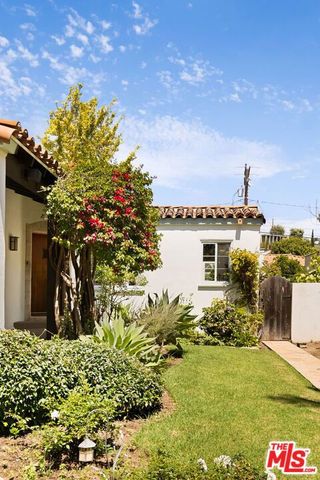 827 Yale Street, Santa Monica, CA 90403