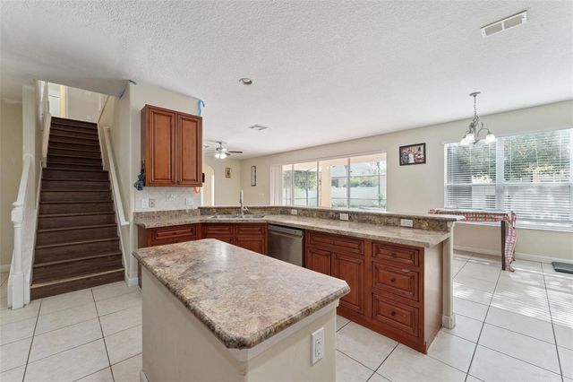 566 PALIO COURT, Ocoee, FL 34761