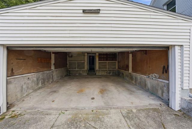 123 Oxford Street, Cranston, RI 02920