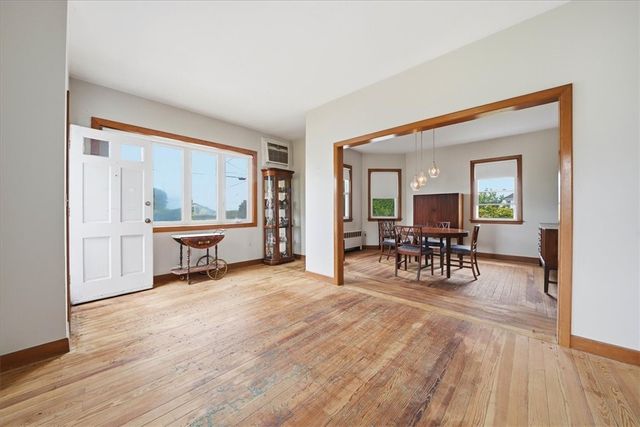 123 Oxford Street, Cranston, RI 02920