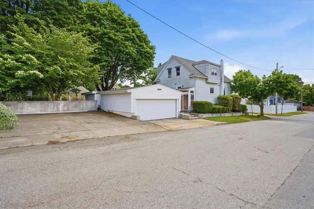 123 Oxford Street, Cranston, RI 02920