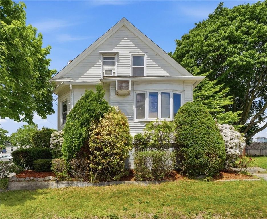 123 Oxford Street, Cranston, RI 02920