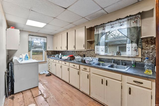 1024 E Fort Wayne Street, Warsaw, IN 46580