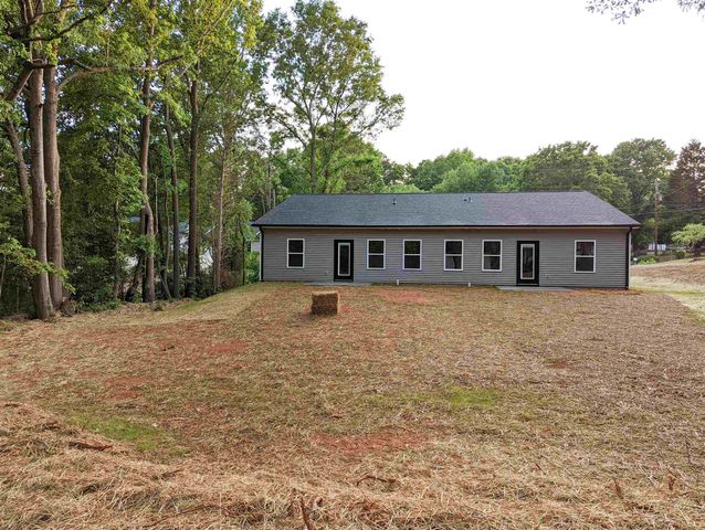 171 Sandifer Road, Spartanburg, SC 29303