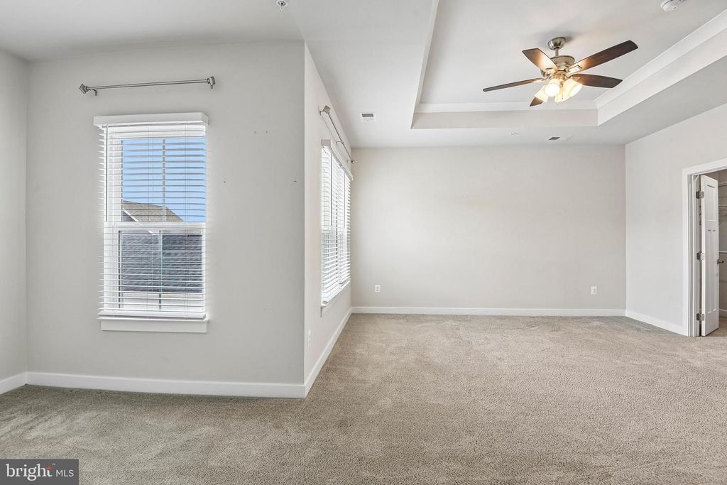 Image 39 of property listing at 506 LADYWELL ST, Middle River, MD 21220