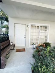 317 Hendricks Isle 1, Fort Lauderdale, FL 33301