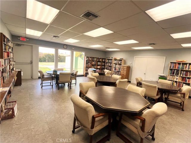 9391 California 30, Riverside, CA 92503