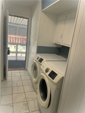 9391 California 30, Riverside, CA 92503