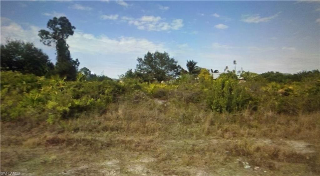 2502 34th ST W, LEHIGH ACRES, FL 33971 — exterior
