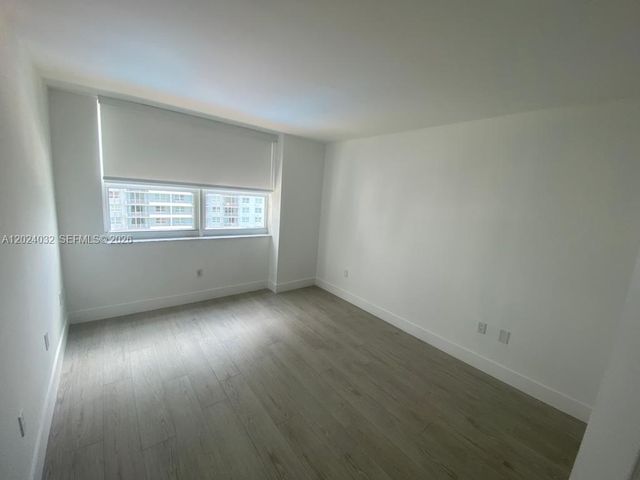 1155 Brickell Bay Dr 1202, Miami, FL 33131