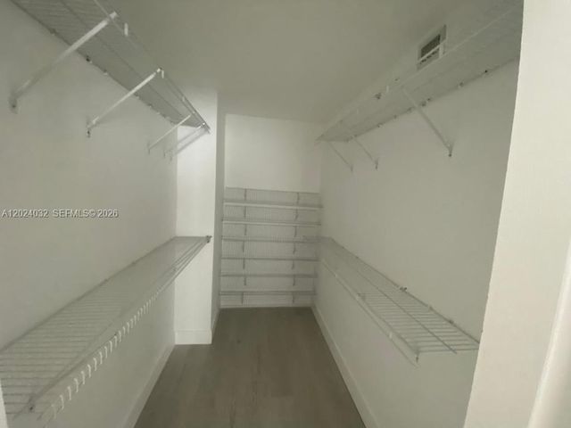 1155 Brickell Bay Dr 1202, Miami, FL 33131