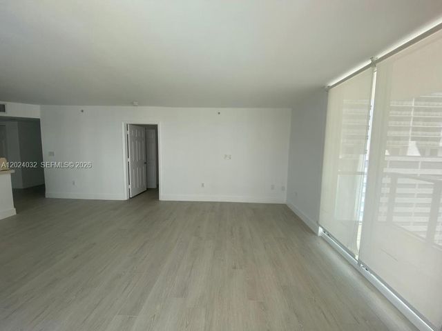 1155 Brickell Bay Dr 1202, Miami, FL 33131