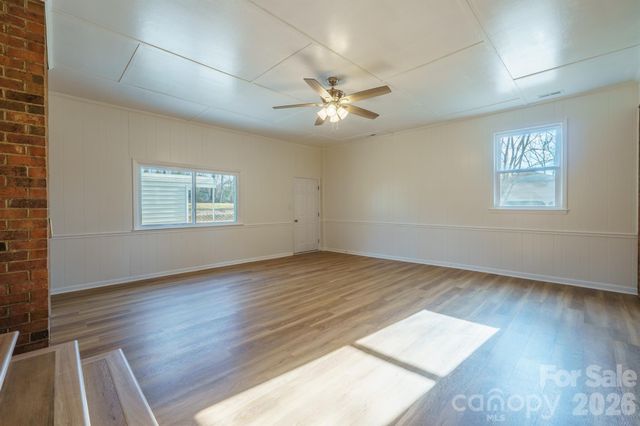 1254 Huckleberry Drive, Lincolnton, NC 28092