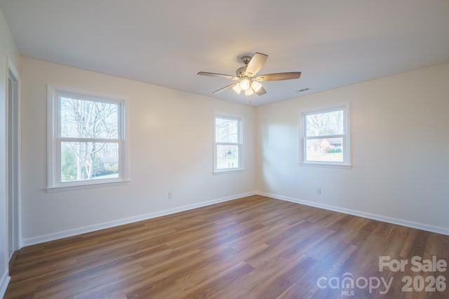 1254 Huckleberry Drive, Lincolnton, NC 28092