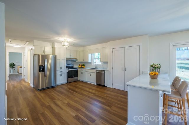 1254 Huckleberry Drive, Lincolnton, NC 28092