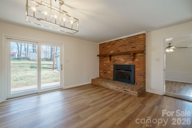 1254 Huckleberry Drive, Lincolnton, NC 28092