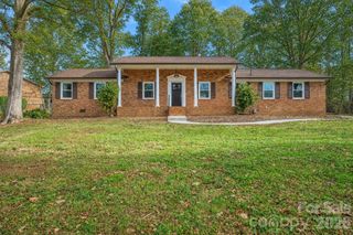 1254 Huckleberry Drive, Lincolnton, NC 28092