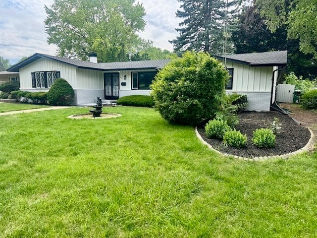 2508 Gabriel Avenue, Zion, IL 60099