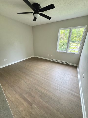 2508 Gabriel Avenue, Zion, IL 60099