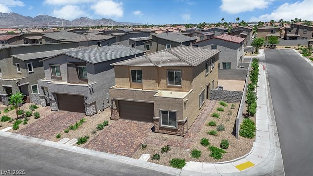 8326 Hayden Hills Avenue, Las Vegas, NV 89147