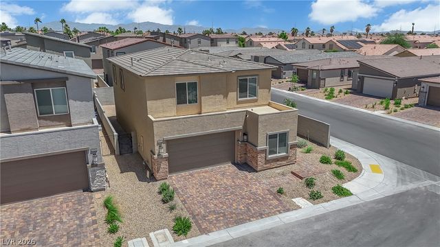 8326 Hayden Hills Avenue, Las Vegas, NV 89147