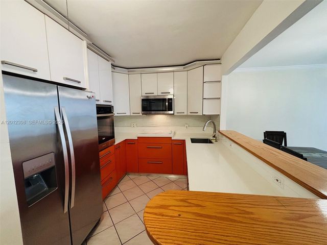1817 S Ocean Dr 622, Hallandale Beach, FL 33009