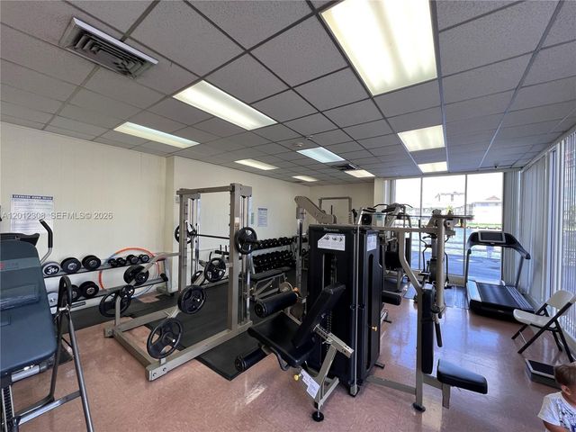 1817 S Ocean Dr 622, Hallandale Beach, FL 33009
