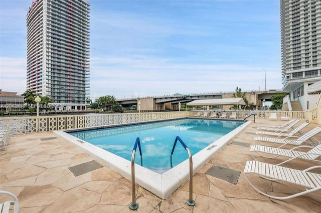 1817 S Ocean Dr 622, Hallandale Beach, FL 33009