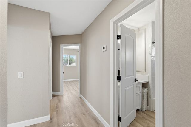 25735 Santa Rosa Road, Apple Valley, CA 92308