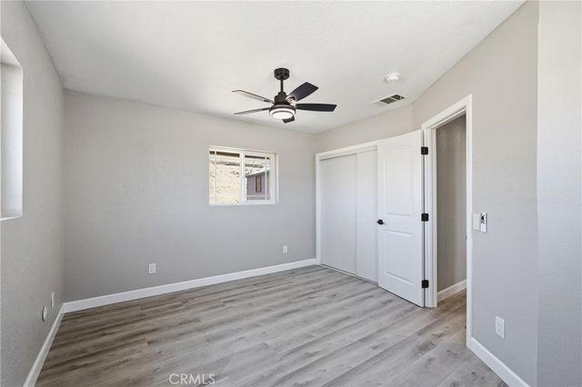 25735 Santa Rosa Road, Apple Valley, CA 92308