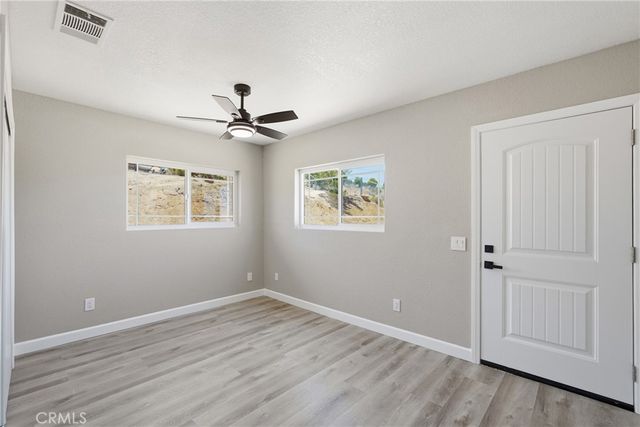 25735 Santa Rosa Road, Apple Valley, CA 92308