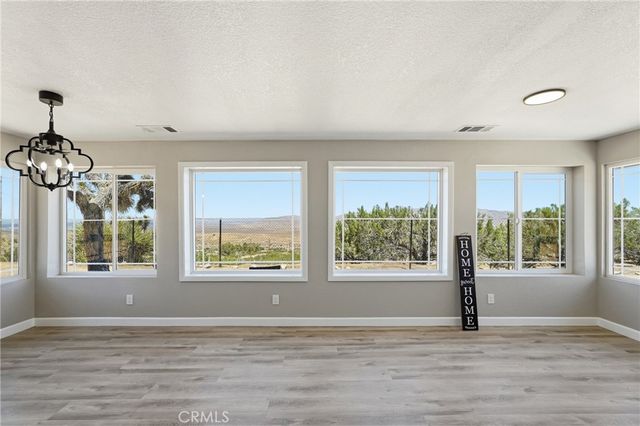 25735 Santa Rosa Road, Apple Valley, CA 92308