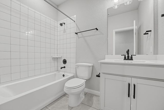 209 Swinging H LN, Georgetown, TX 78633