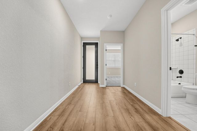 209 Swinging H LN, Georgetown, TX 78633