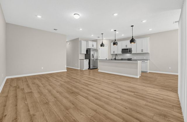 209 Swinging H LN, Georgetown, TX 78633
