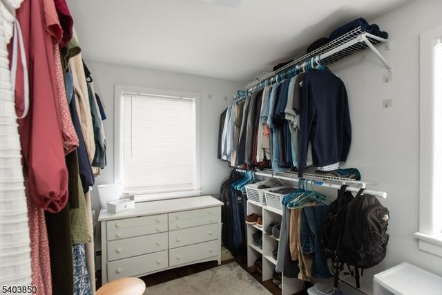 13 Park Ave, Green Brook Twp., NJ 08812