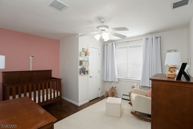 13 Park Ave, Green Brook Twp., NJ 08812