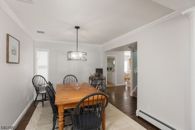 13 Park Ave, Green Brook Twp., NJ 08812