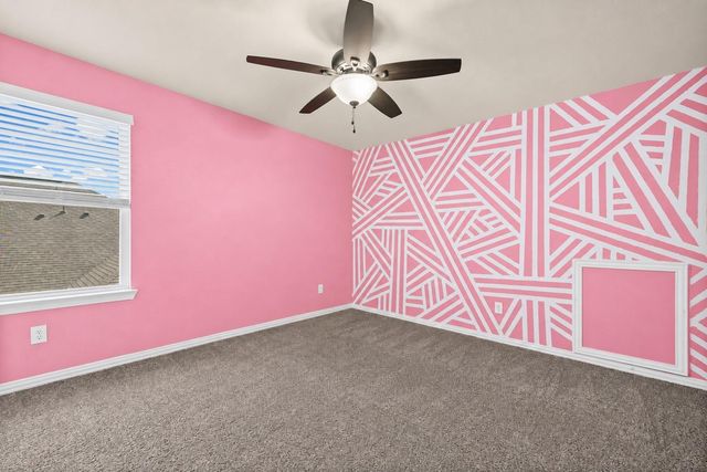 655 W Linnwood Drive, Woodbranch, TX 77357