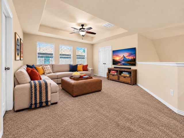 655 W Linnwood Drive, Woodbranch, TX 77357