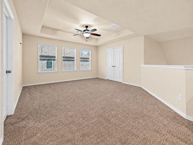 655 W Linnwood Drive, Woodbranch, TX 77357